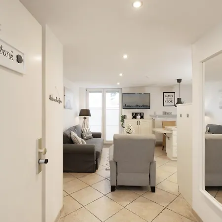 Haus Strandgefluester Sandbank *